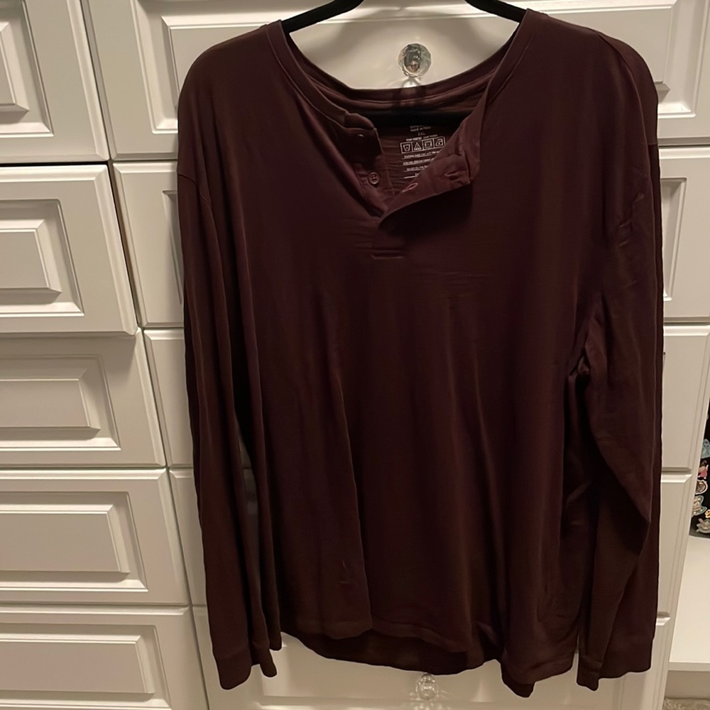Vince burgundy Henley long sleeve shirt XXL